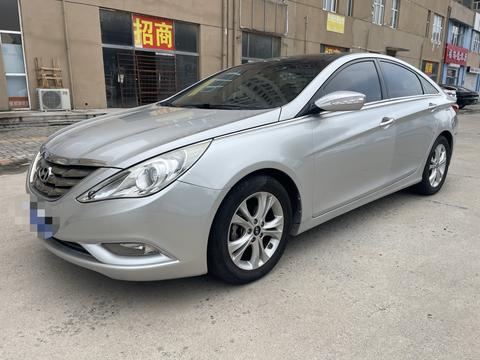 Hyundai Sonata 8
