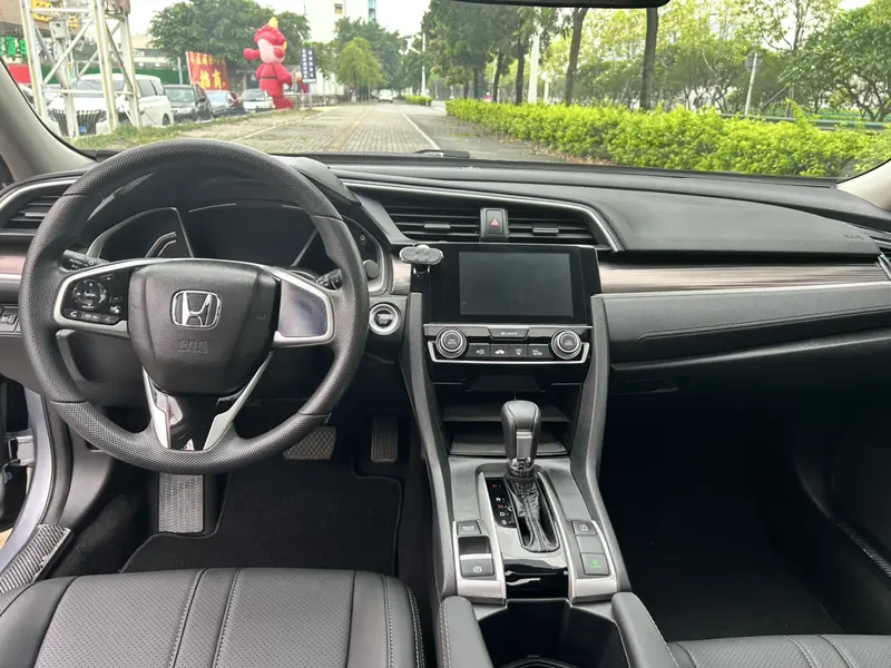 Honda Civic — фото 6