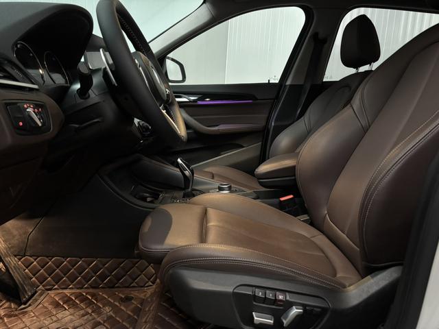 BMW X1 id 4387275 из Китая 10