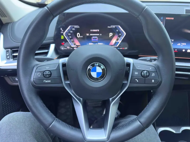 BMW X1 — фото 13