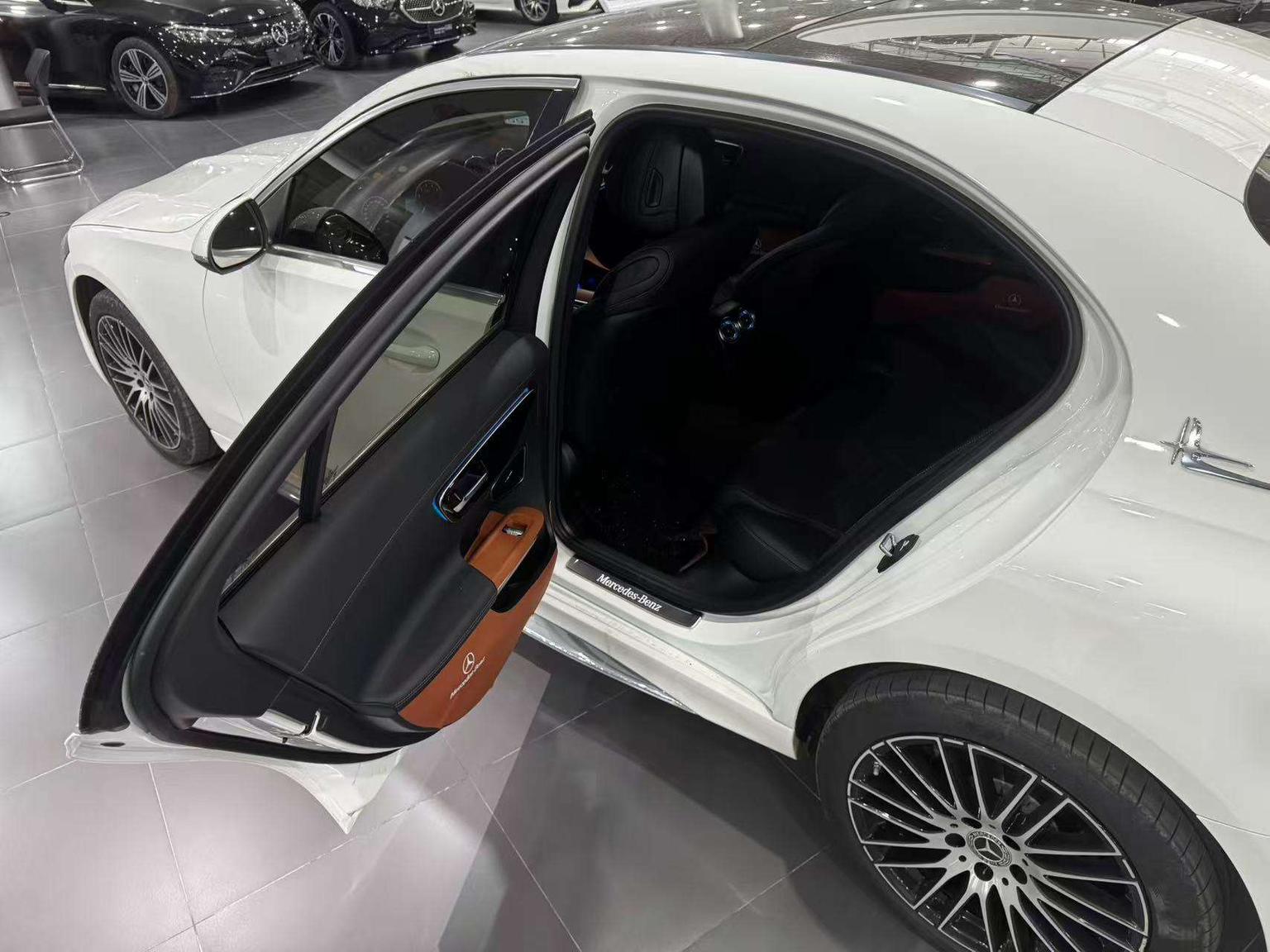 Mercedes-Benz C-Class: фотография 15 из 22