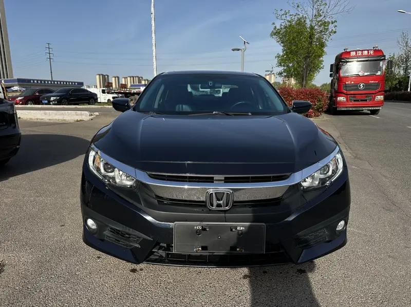 Honda Civic — фото 2