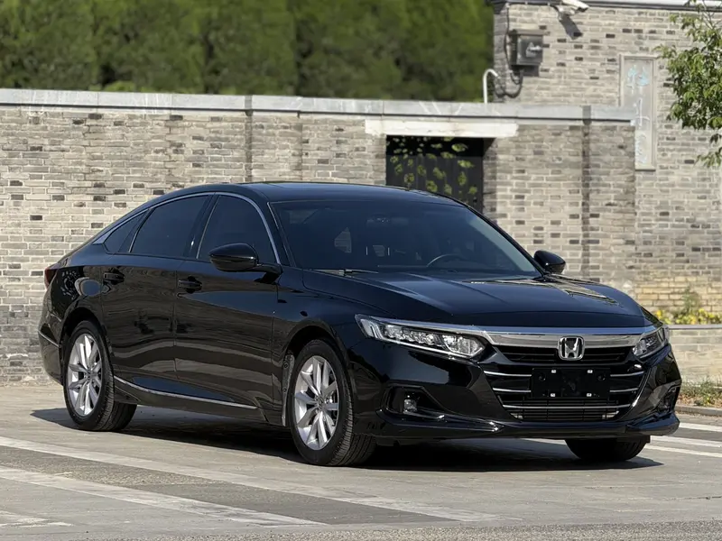 Honda Accord — фото 3