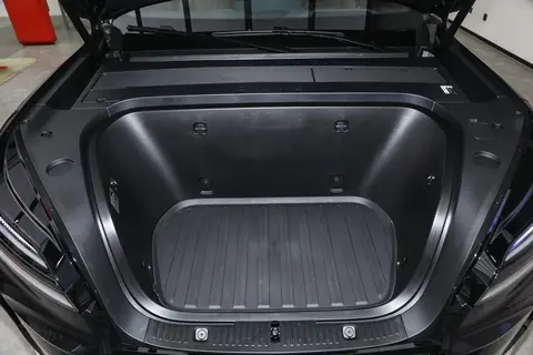 乐道l90_乐道L90 2025款七座版Ultra_纯电SUV家庭用车推荐