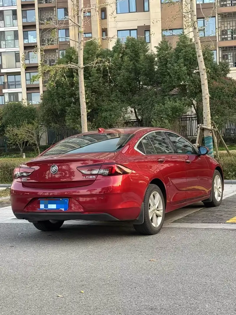 Buick Regal — фото 5