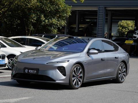 Nio ET7