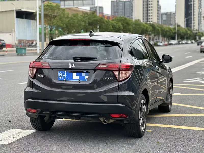 Honda Vezel — фото 6