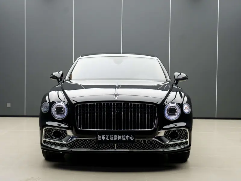 Bentley Flying Spur — фото 2