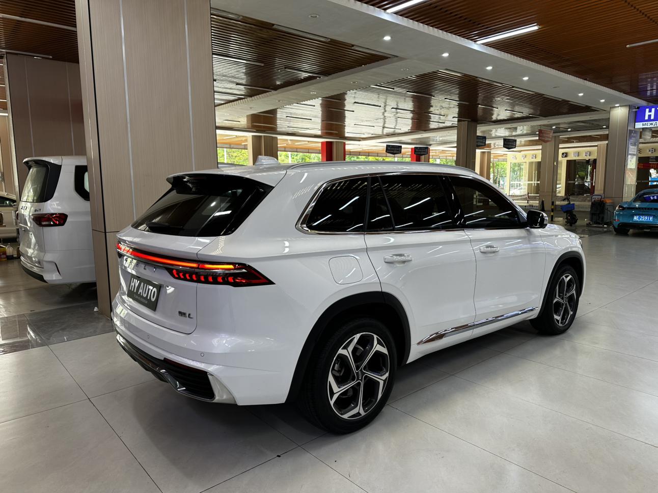 Geely Monjaro L 2021 2.0TD DCT EVO Luxury