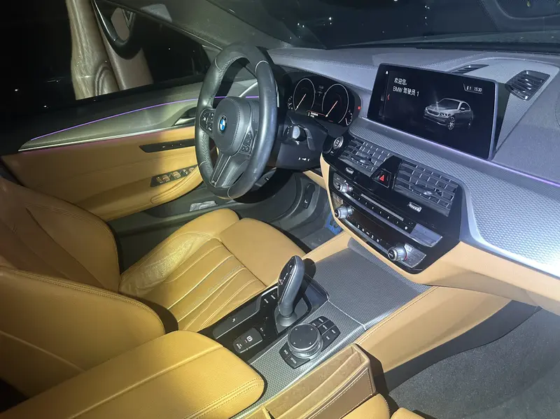 BMW 5 Series 525i M спортпакет — фото 6