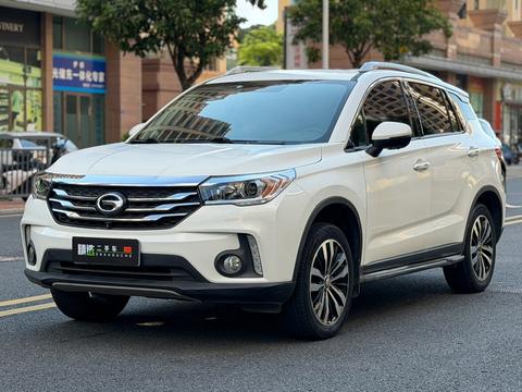 GAC Trumpchi GS4