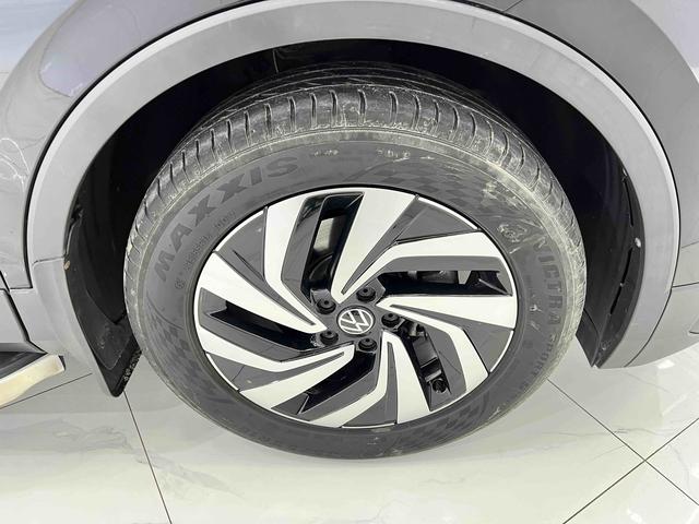 Volkswagen Tiguan L id 4392334 из Китая 9