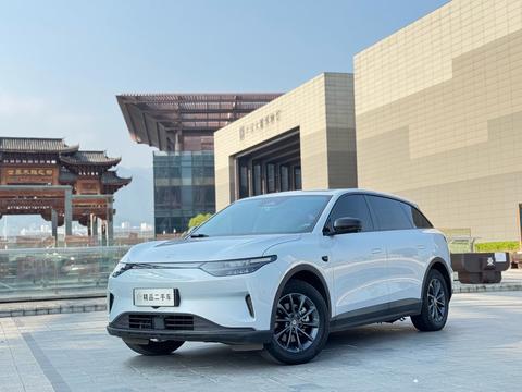 Leapmotor C11