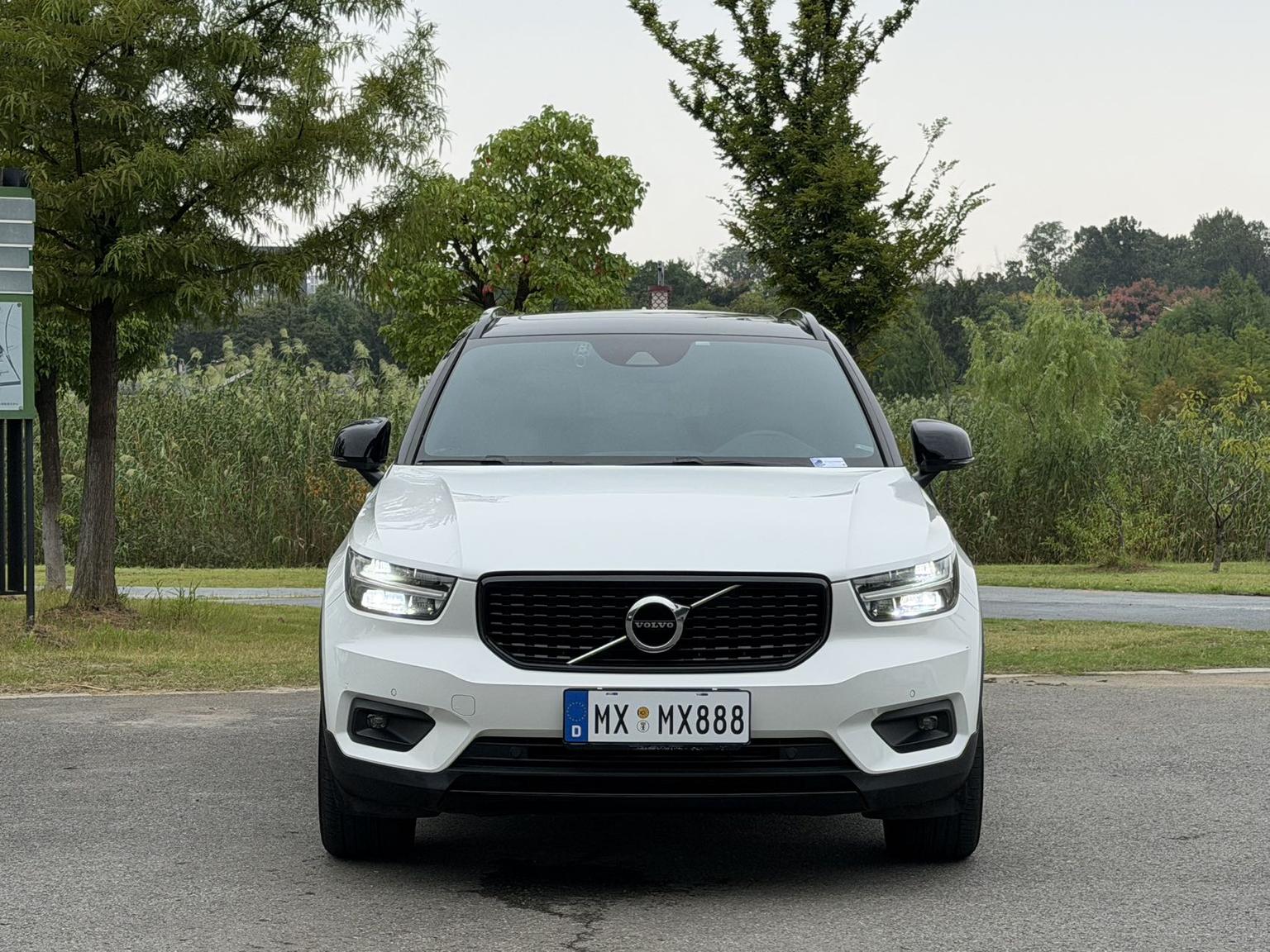 Volvo XC40 — фотографии объявления, Фото 3