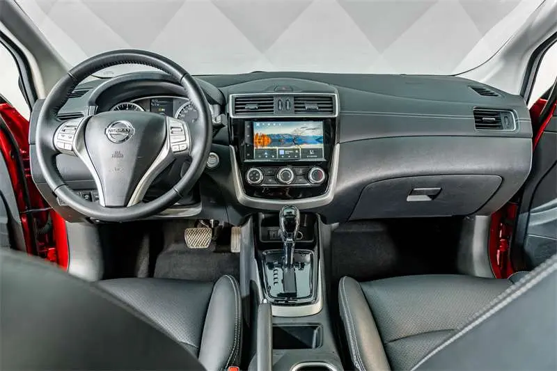 Nissan Tiida 1.6L CVT — фото 7