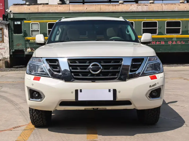 Nissan Patrol — фото 2
