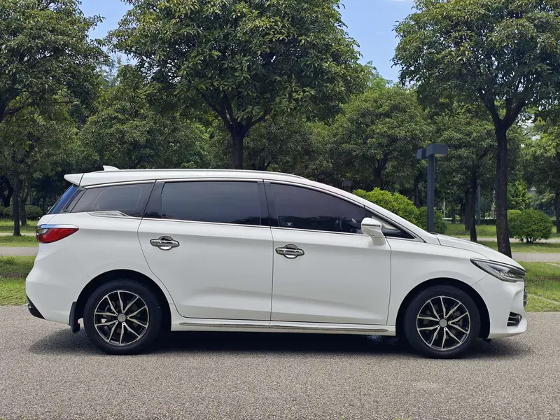 BYD Song MAX 1.5 T ATPremium 7 — фото 8