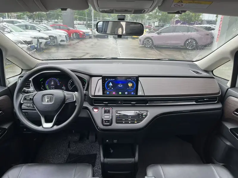 Honda Odyssey 2.0L — фото 4