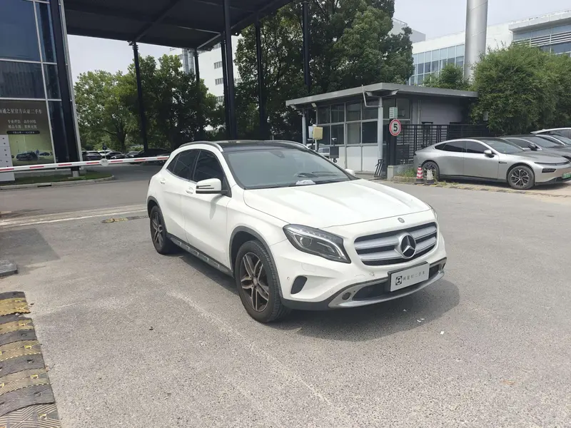Mercedes-Benz GLA — фото 3