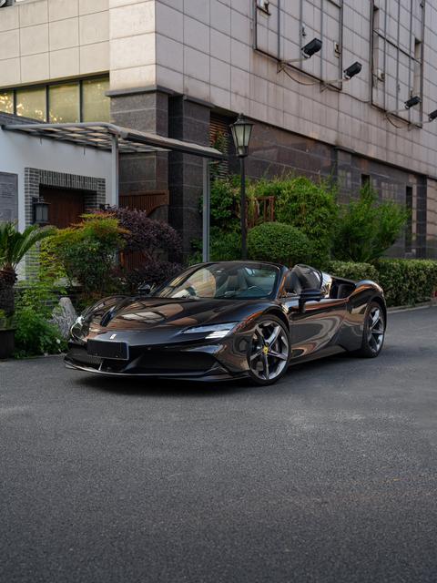 Ferrari SF90