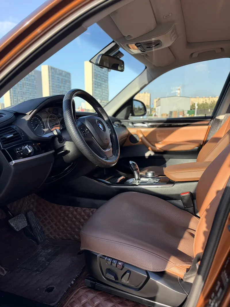 BMW X3 xDrive20i X — фото 8