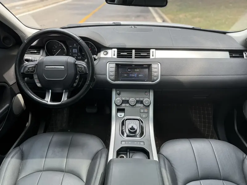 Land Rover Range Rover Evoque — фото 7