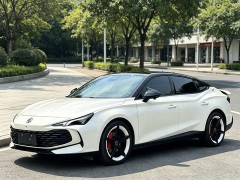 MG MG7
