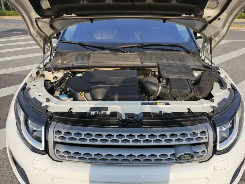 Land Rover Range Rover Evoque — фото 7
