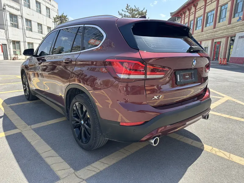 BMW X1 — фото 4