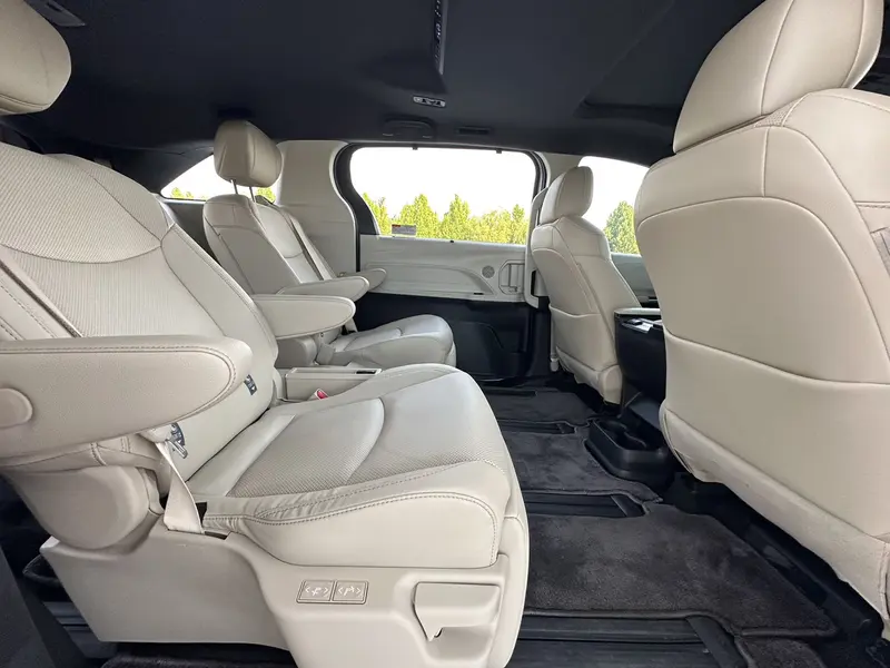 Toyota Sai Na — фото 6