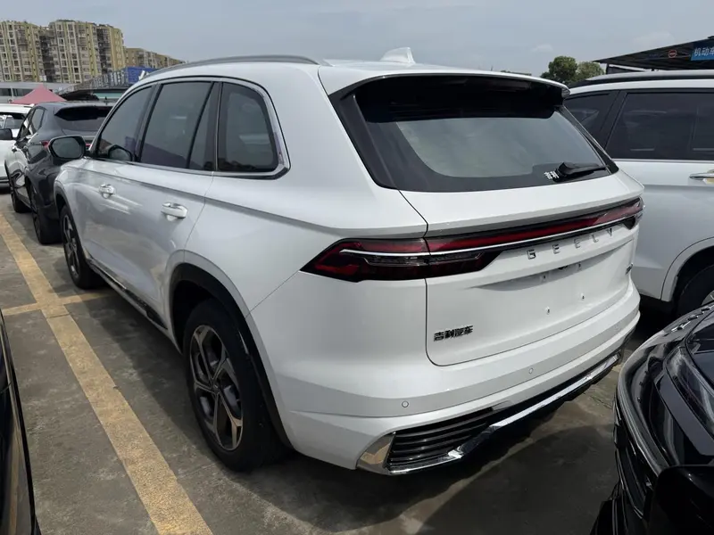 Geely Xingyue L — фото 4