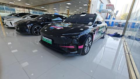 Nio ET5