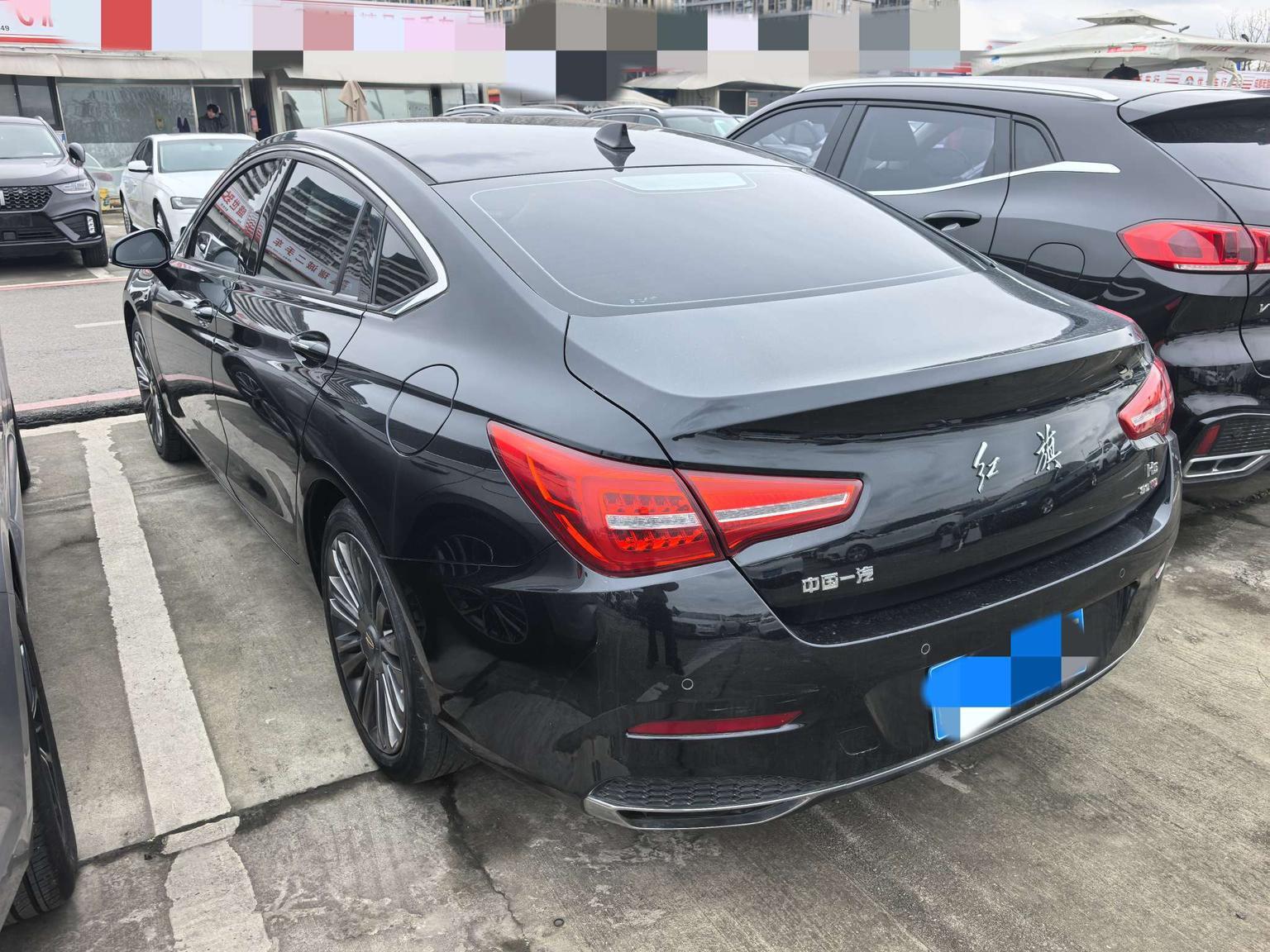 Hongqi H5 Classic: фотография 8 из 10