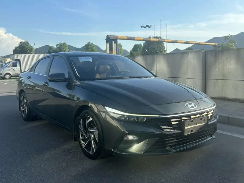 Hyundai 1.5 L CVT GLX Elite — фото 3