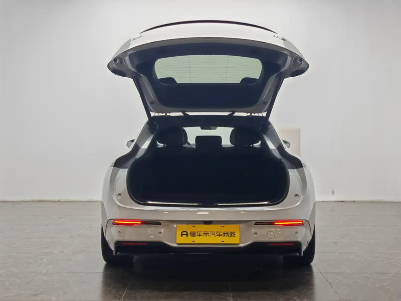 Zeekr 007 GT 4 WD 75k Wh — фото 20