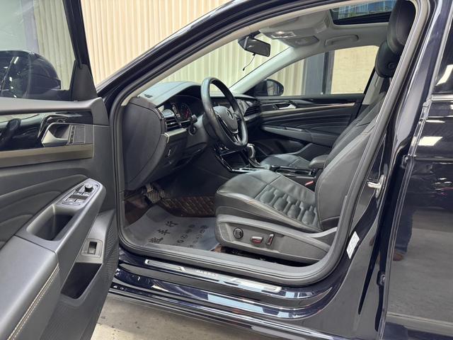 Volkswagen Passat id 4387242 из Китая 14