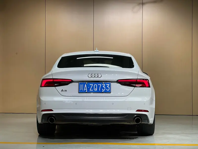 Audi A5 — фото 2