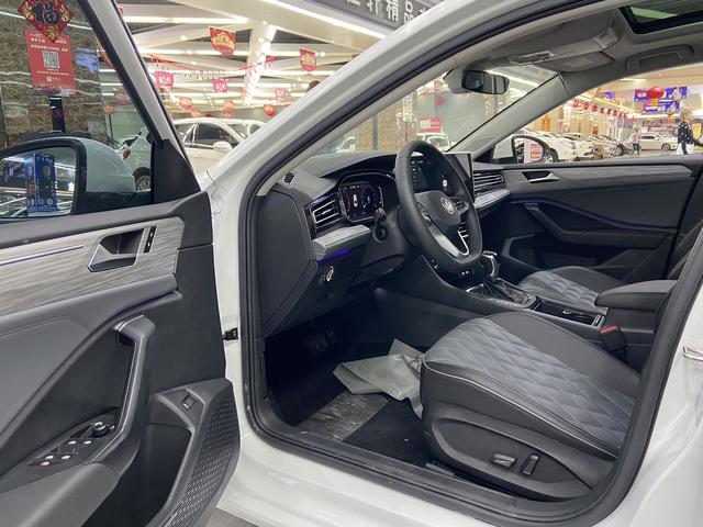 Volkswagen Sagitar id 4392290 из Китая 17