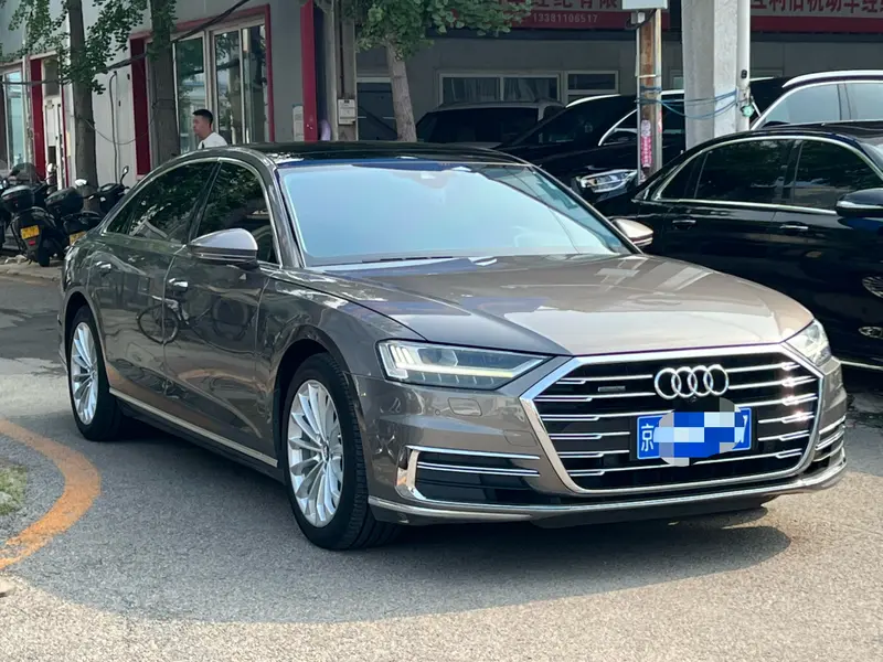 Audi A8 A8L 55 TFSI quattro премиум — фото 3