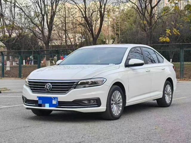 Volkswagen Lavida 2021 Белый из Китая, фото 3
