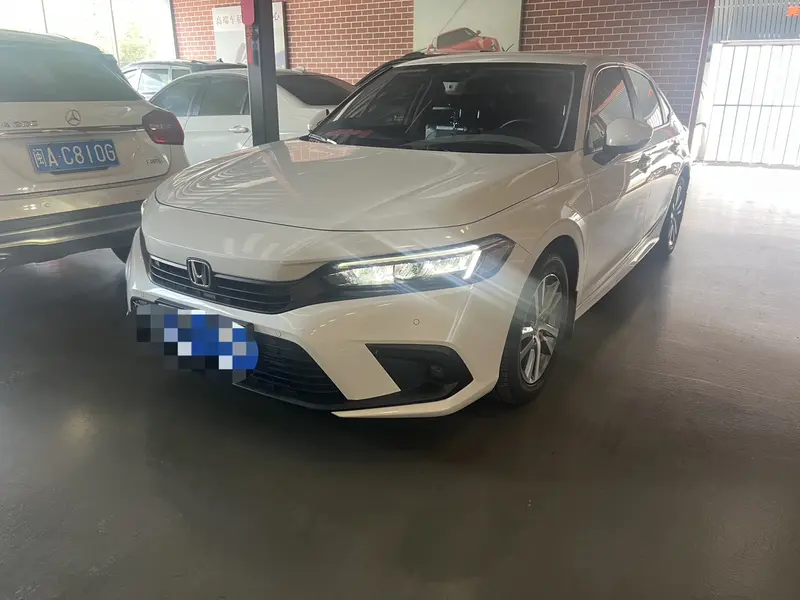 Honda Civic — фото 1