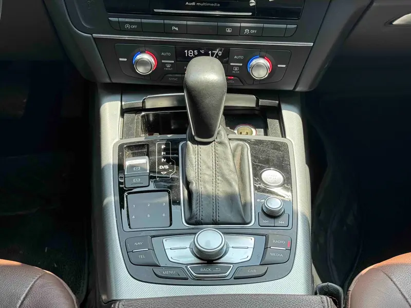 Audi A6L 45 TFSI quattro спорт — фото 9