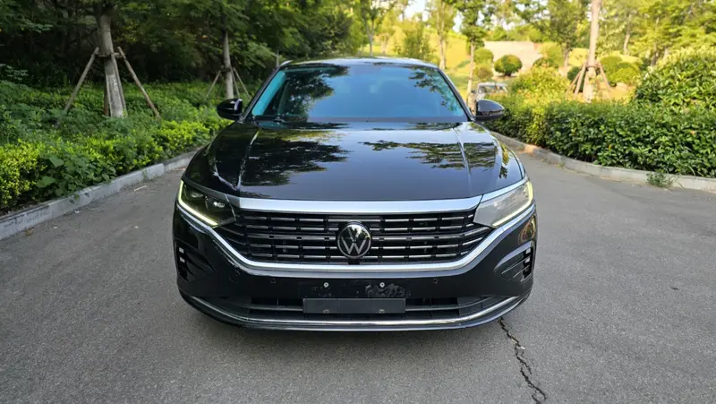 Volkswagen Passat — фото 2