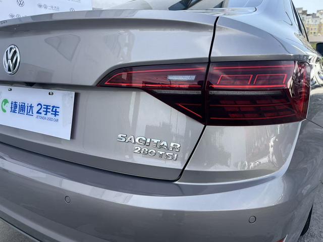 Volkswagen Sagitar id 4392021 из Китая 17