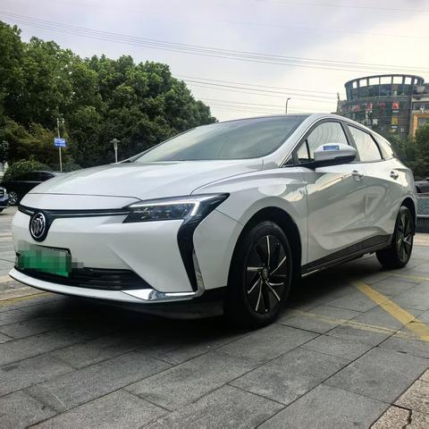 Buick Velite 6