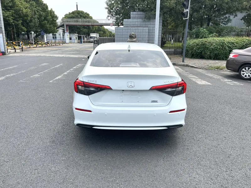 Honda Civic — фото 5