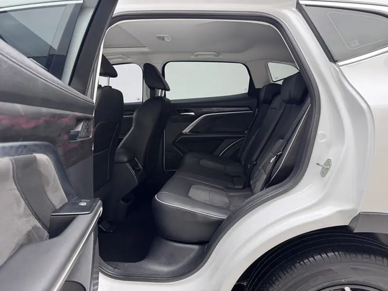 Buick Envision — фото 18
