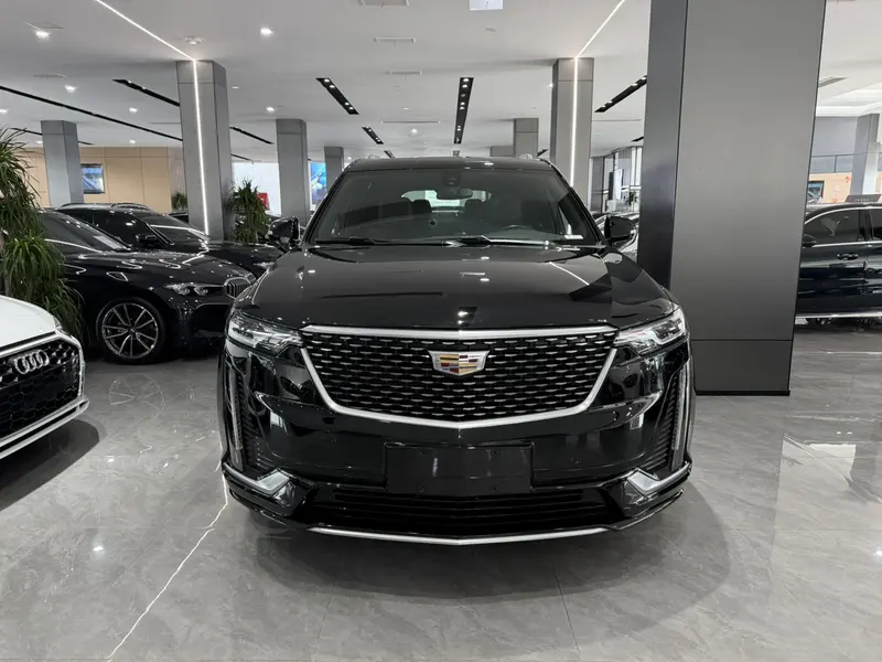 Cadillac XT6 — фото 2