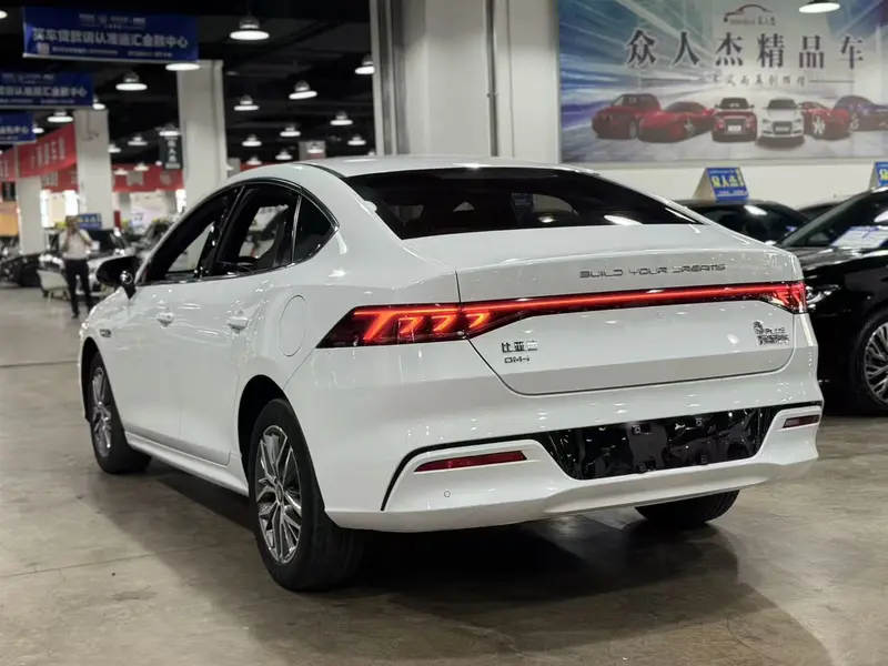 BYD Qin Plus — фото 4
