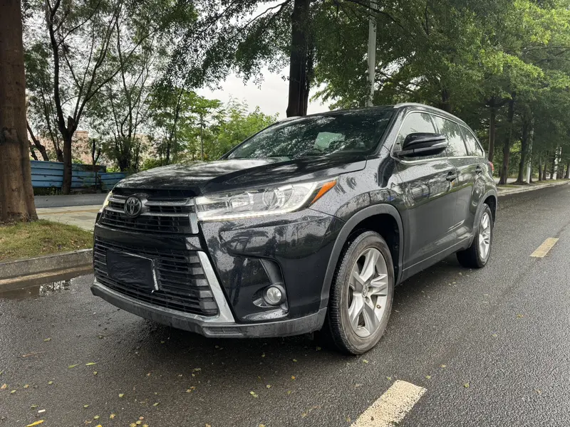Toyota Highlander 2.0 T 4 WD Premium 7 VI